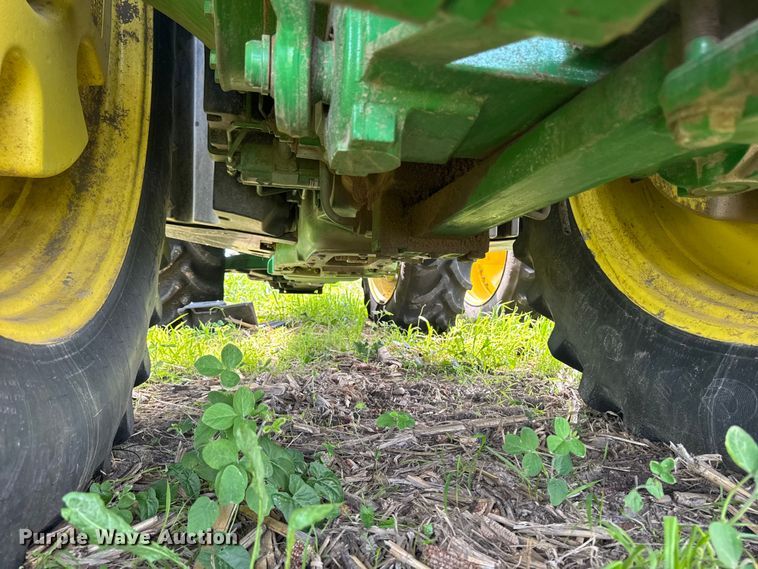 image for item YA3971 2014 John Deere 8360R MFWD tractor