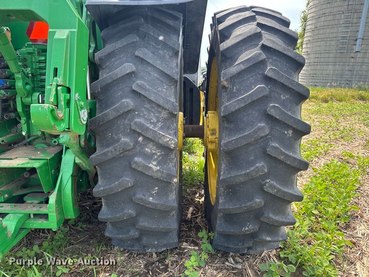 image for item YA3971 2014 John Deere 8360R MFWD tractor
