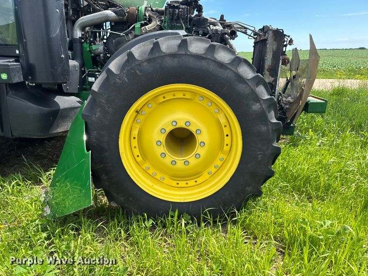 image for item YA3971 2014 John Deere 8360R MFWD tractor