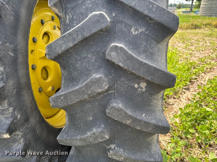 image for item YA3971 2014 John Deere 8360R MFWD tractor