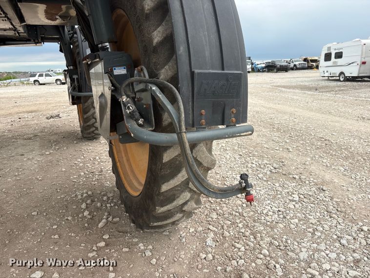 image for item YA4014 2016 Hagie STS12 sprayer