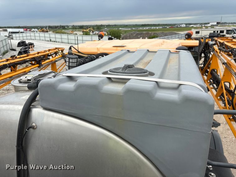 image for item YA4014 2016 Hagie STS12 sprayer