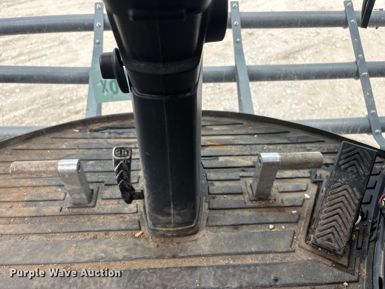 image for item YA4014 2016 Hagie STS12 sprayer