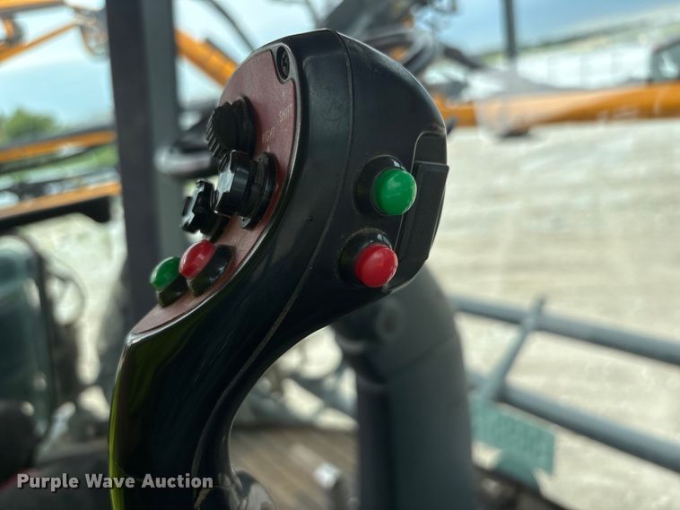 image for item YA4014 2016 Hagie STS12 sprayer
