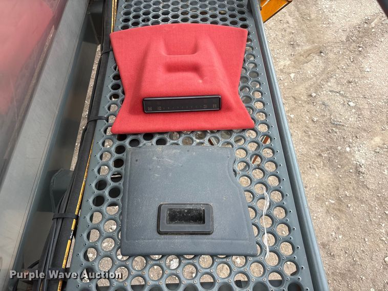 image for item YA4014 2016 Hagie STS12 sprayer