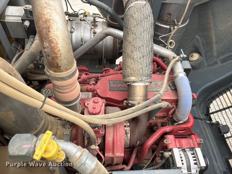 image for item YA4014 2016 Hagie STS12 sprayer