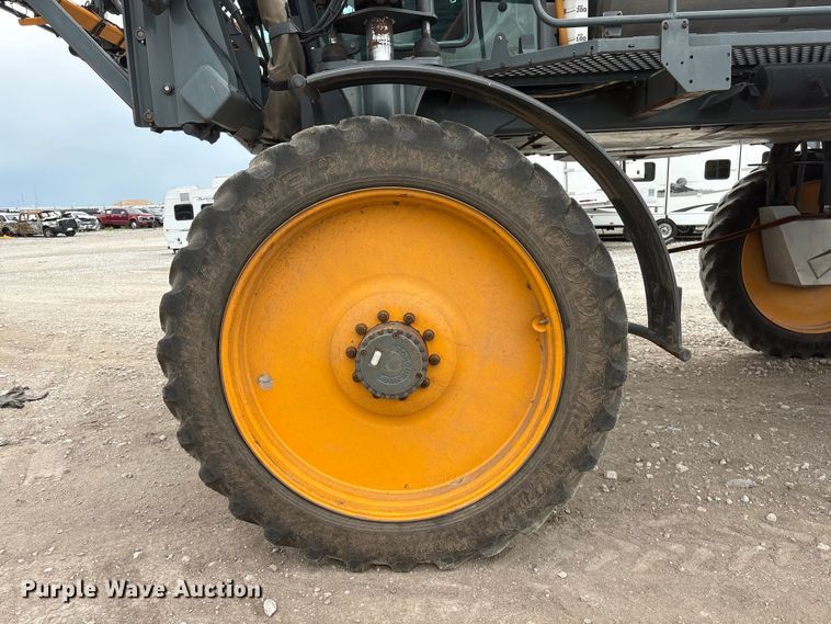 image for item YA4014 2016 Hagie STS12 sprayer