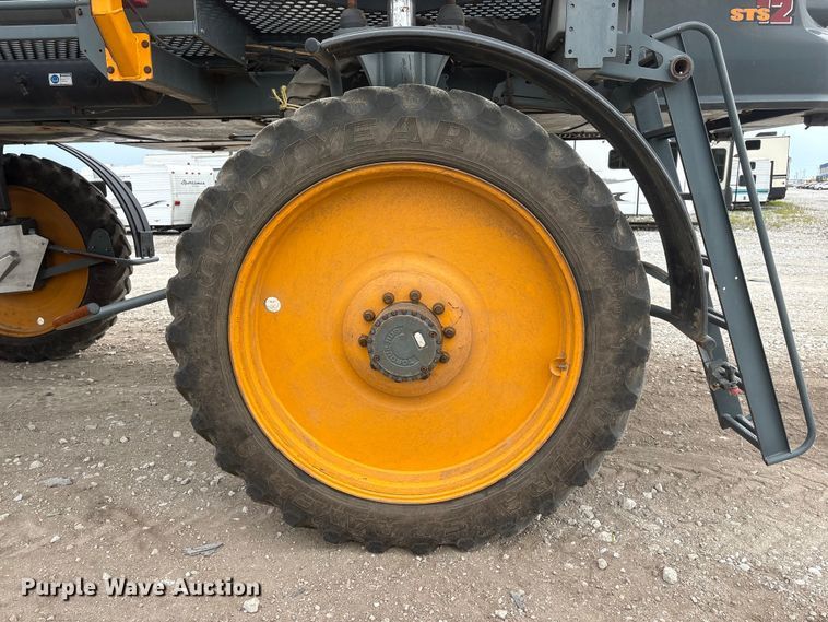 image for item YA4014 2016 Hagie STS12 sprayer