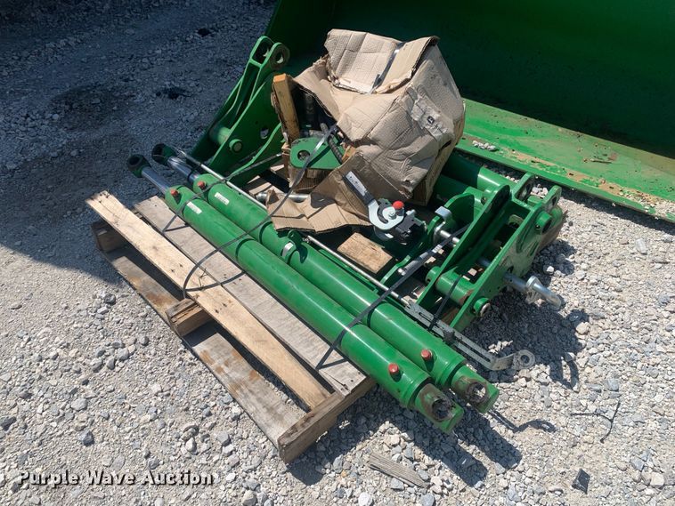 image for item YA4070 2024 John Deere 640R loader