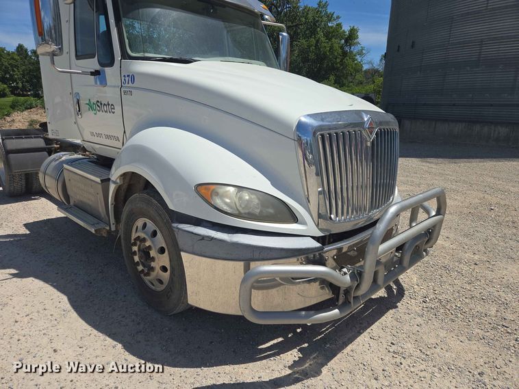 image for item DP8979 2015 International ProStar semi truck