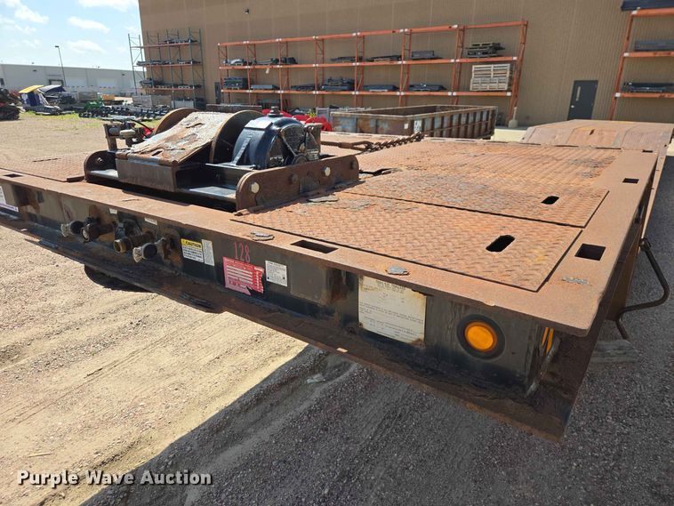 image for item DQ0005 2014 Trail-Eze TE70HT drop deck hydraulic tail equipment trailer