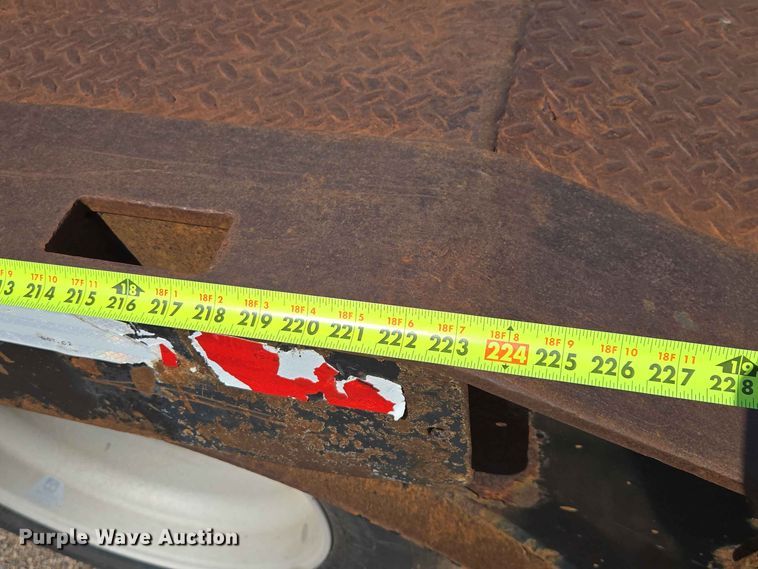 image for item DQ0005 2014 Trail-Eze TE70HT drop deck hydraulic tail equipment trailer