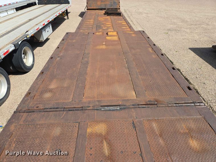image for item DQ0005 2014 Trail-Eze TE70HT drop deck hydraulic tail equipment trailer