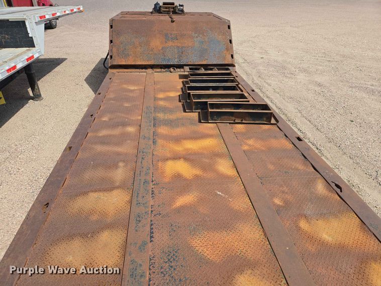 image for item DQ0005 2014 Trail-Eze TE70HT drop deck hydraulic tail equipment trailer