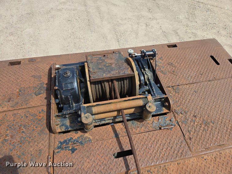 image for item DQ0005 2014 Trail-Eze TE70HT drop deck hydraulic tail equipment trailer