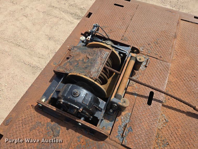 image for item DQ0005 2014 Trail-Eze TE70HT drop deck hydraulic tail equipment trailer