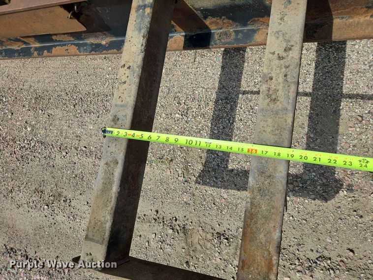 image for item DQ0005 2014 Trail-Eze TE70HT drop deck hydraulic tail equipment trailer