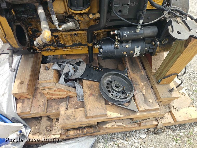 image for item DQ7799 2005 Kenworth truck cab and chassis