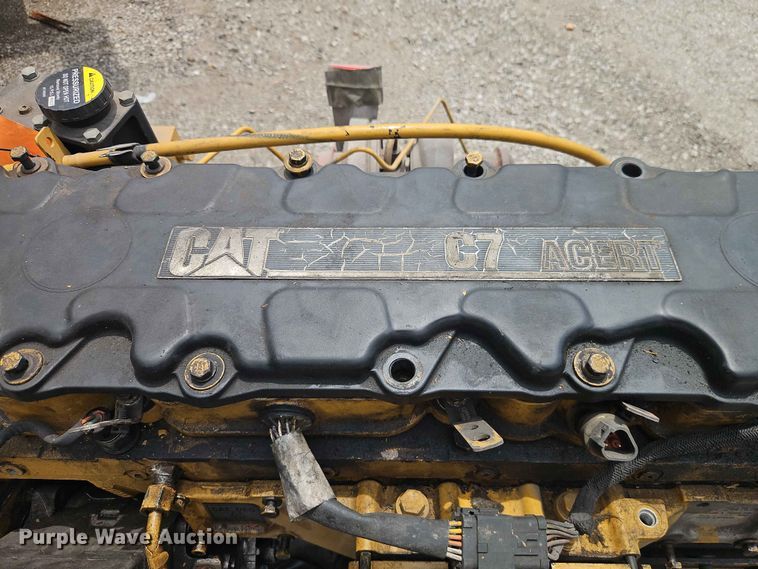 image for item DQ7799 2005 Kenworth truck cab and chassis