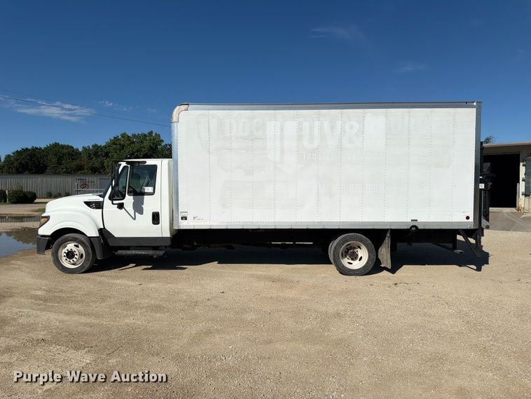 image for item DQ7845 2017 International TerraStar box truck