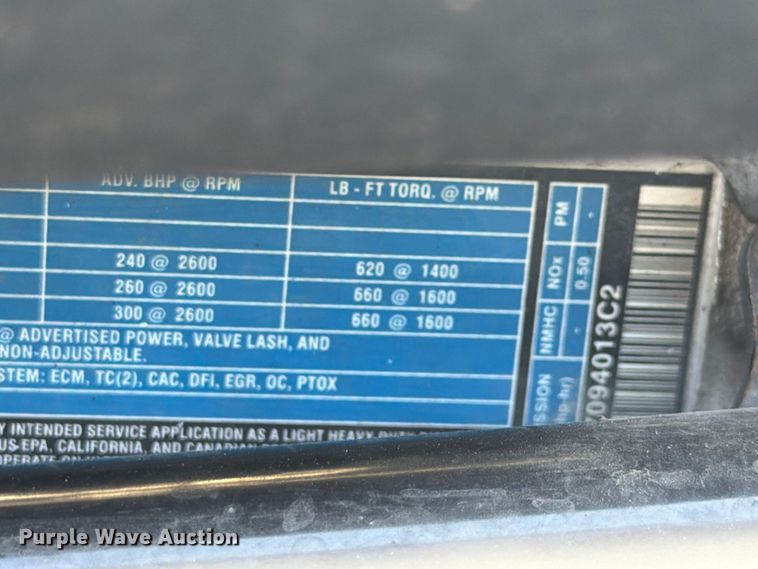image for item DQ7845 2017 International TerraStar box truck