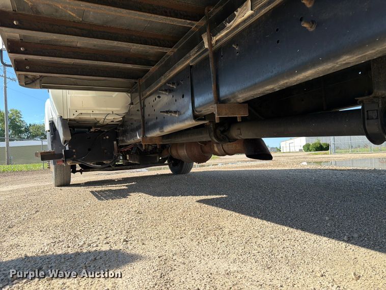 image for item DQ7845 2017 International TerraStar box truck