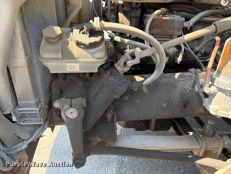 image for item DQ7863 2012 Freightliner Columbia semi truck