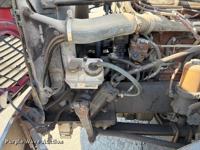 image for item DQ7864 2006 Freightliner CST120 semi truck
