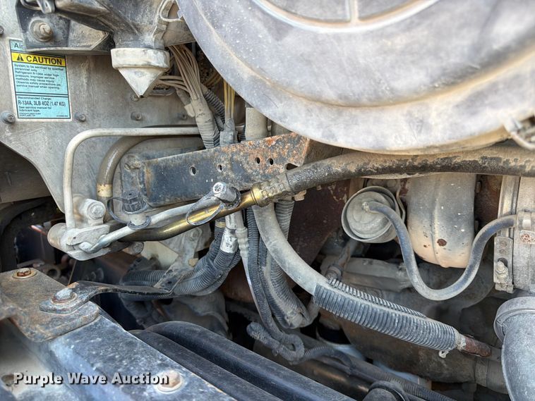 image for item DQ7865 2012 Freightliner Columbia semi truck