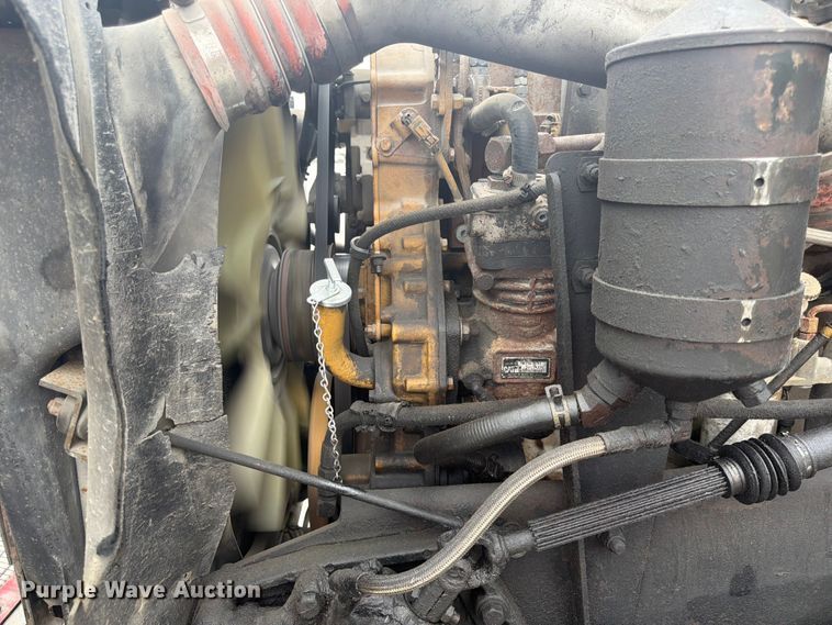 image for item DQ7867 2005 Kenworth T800 semi truck