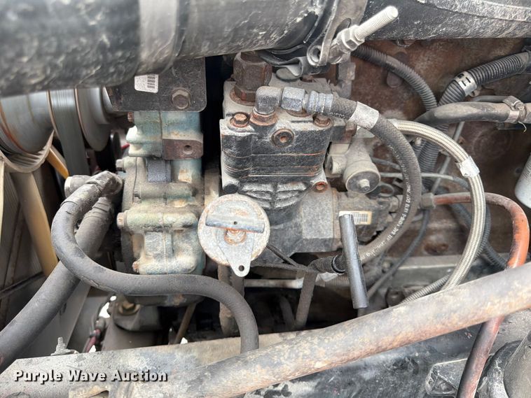image for item DQ7869 2006 Freightliner CST120 semi truck