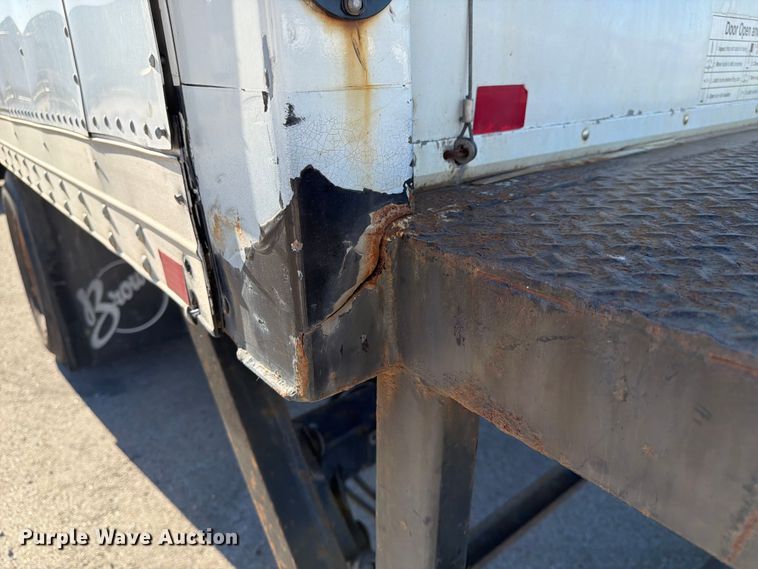 image for item DQ7878 2013 Freightliner M2 106 box truck