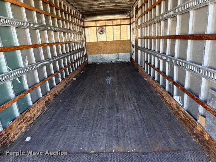 image for item DQ7878 2013 Freightliner M2 106 box truck