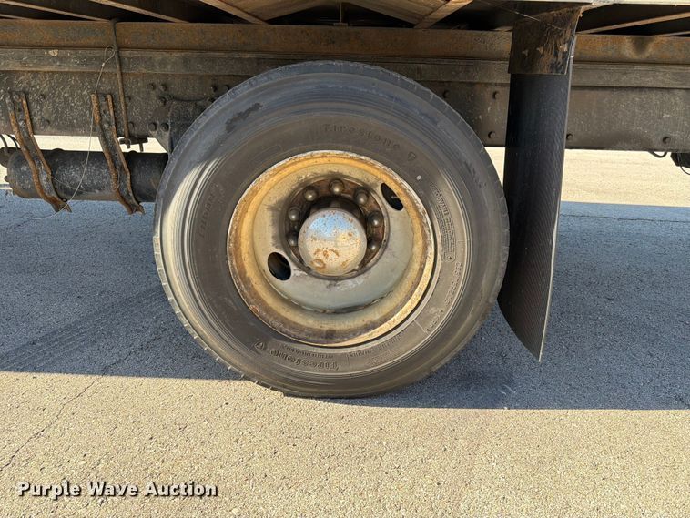 image for item DQ7878 2013 Freightliner M2 106 box truck