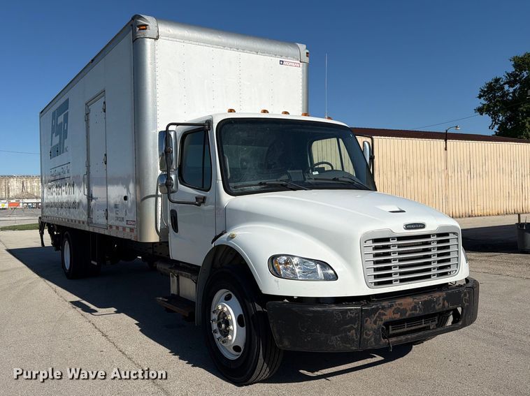 image for item DQ7879 2016 Freightliner M2 106 box truck