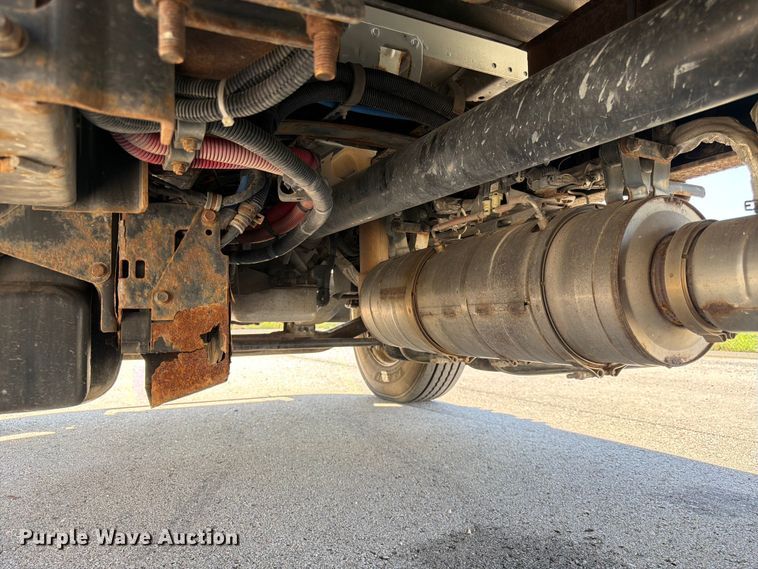 image for item DQ7879 2016 Freightliner M2 106 box truck