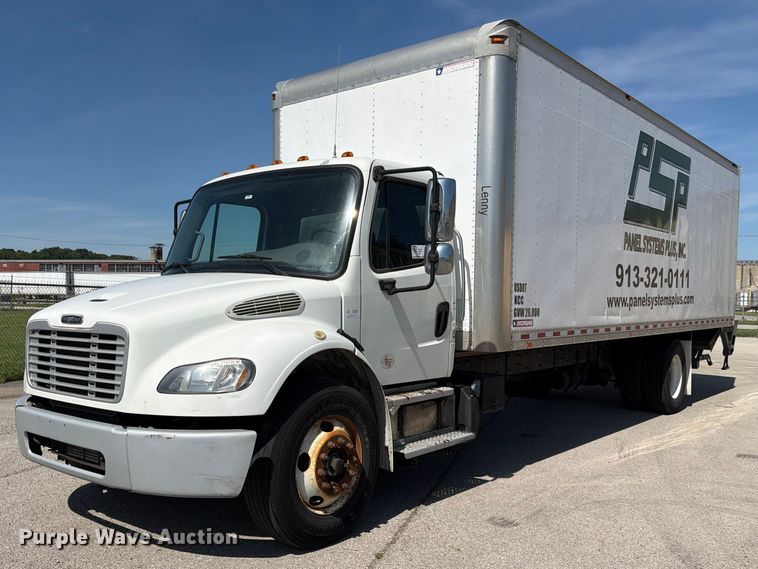 image for item DQ7881 2018 Freightliner M2 106 box truck