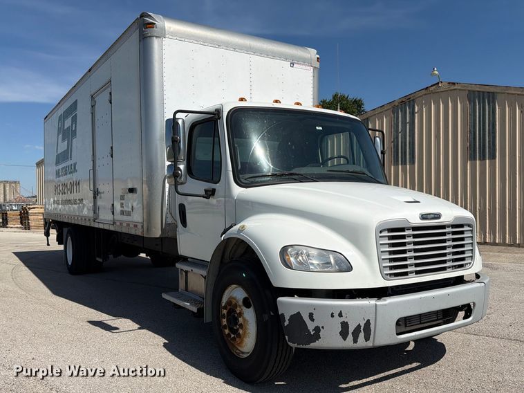 image for item DQ7881 2018 Freightliner M2 106 box truck