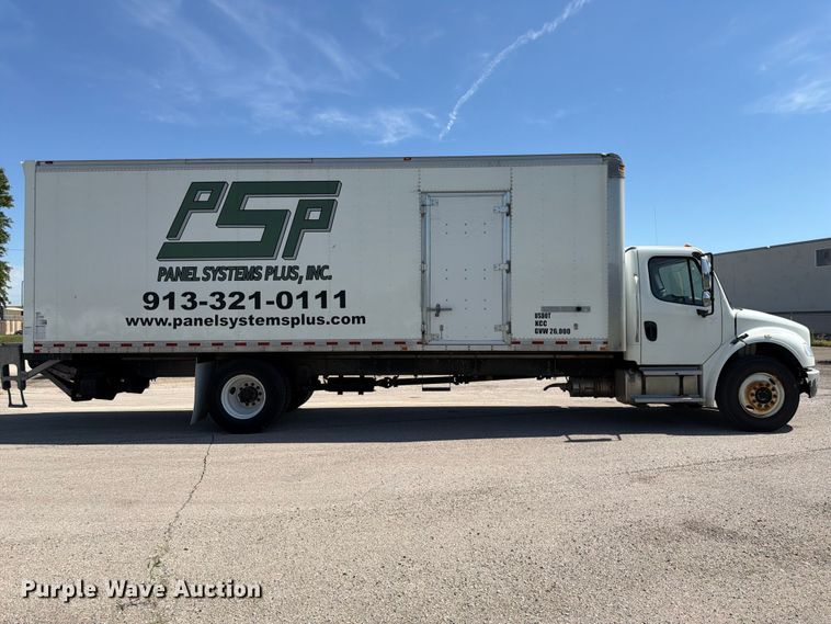 image for item DQ7881 2018 Freightliner M2 106 box truck