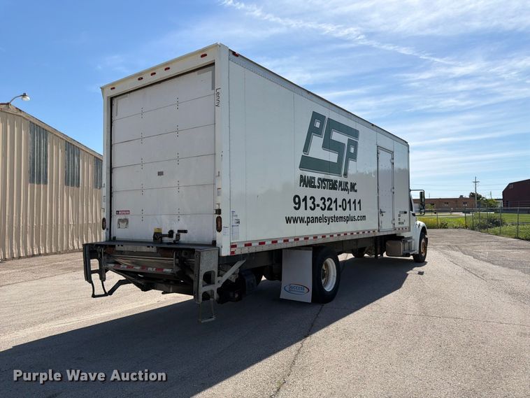 image for item DQ7881 2018 Freightliner M2 106 box truck