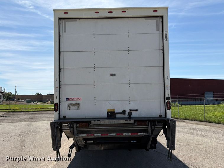 image for item DQ7881 2018 Freightliner M2 106 box truck