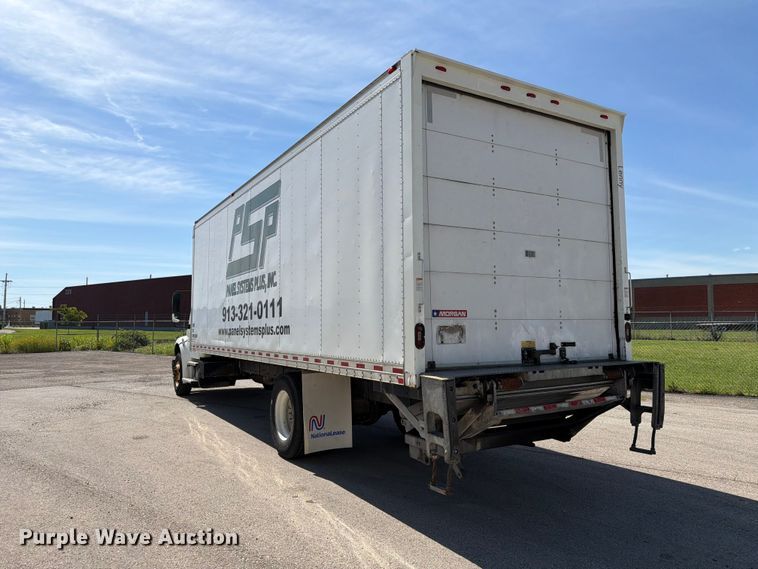 image for item DQ7881 2018 Freightliner M2 106 box truck
