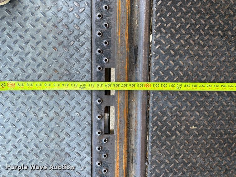 image for item DQ7881 2018 Freightliner M2 106 box truck