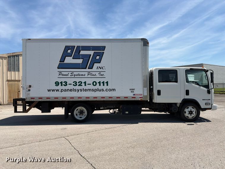 image for item DQ7883 2019 Isuzu NPR-XD Crew Cab box Truck