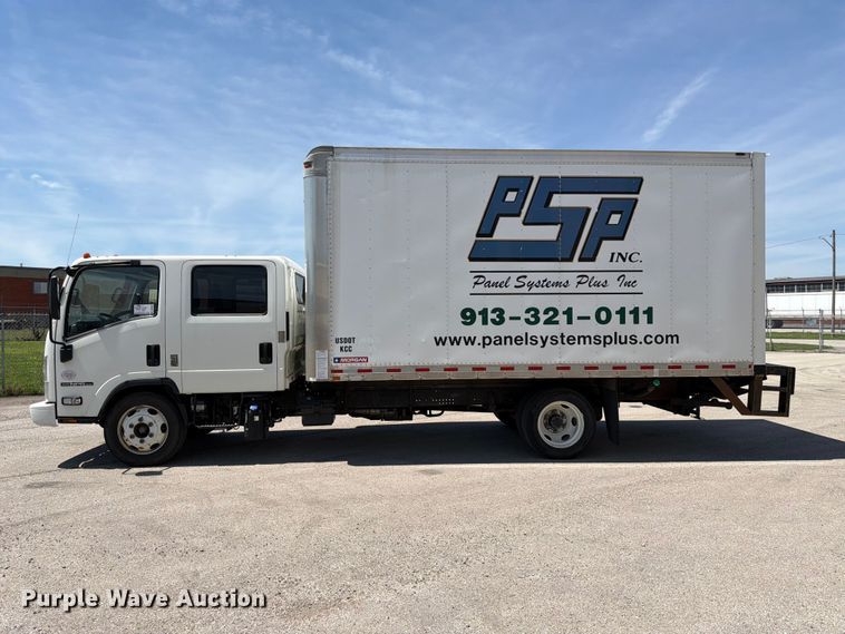 image for item DQ7883 2019 Isuzu NPR-XD Crew Cab box Truck
