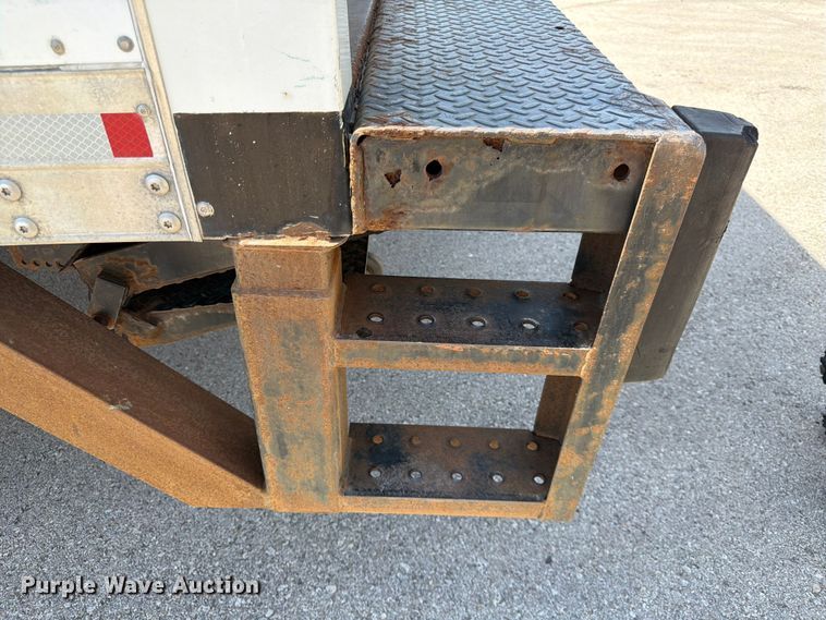 image for item DQ7883 2019 Isuzu NPR-XD Crew Cab box Truck