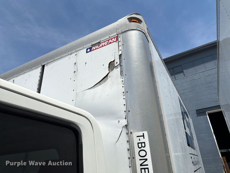 image for item DQ7883 2019 Isuzu NPR-XD Crew Cab box Truck