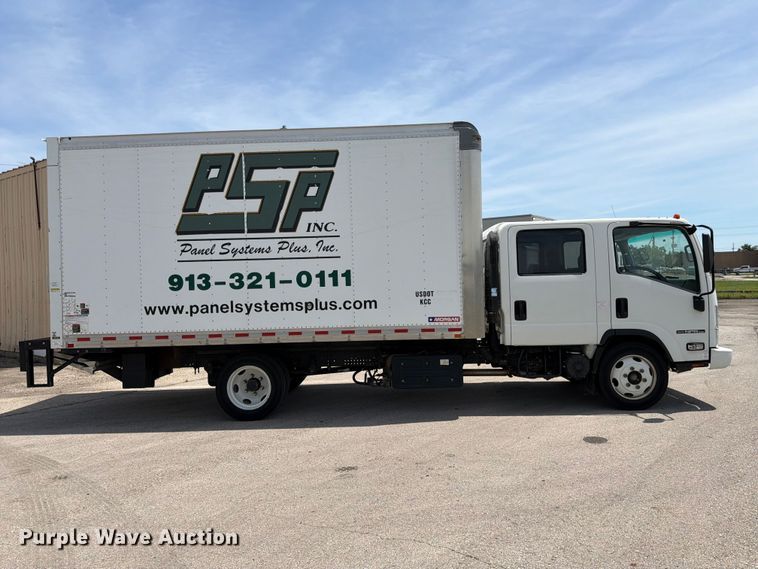 image for item DQ7884 2019 Isuzu NPR-XD Crew Cab box truck