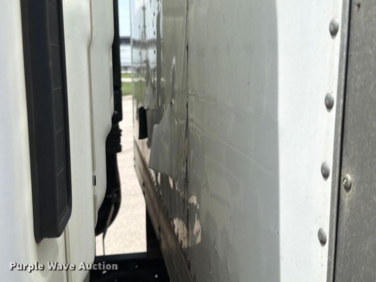 image for item DQ7884 2019 Isuzu NPR-XD Crew Cab box truck