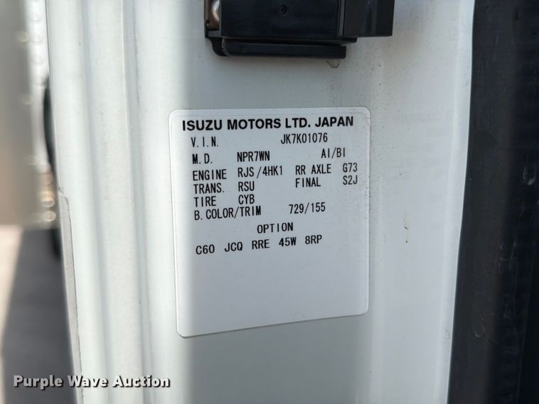 image for item DQ7884 2019 Isuzu NPR-XD Crew Cab box truck